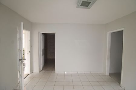 Casa à venda com 500m², 3 quartos e 3 vagasCasa 2 - Sala