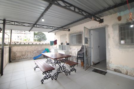 Casa à venda com 500m², 3 quartos e 3 vagasCasa 1 - Área de Serviço