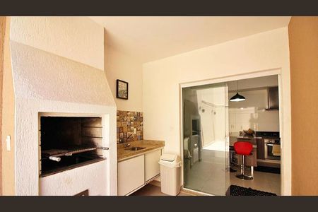 Casa à venda com 194m², 3 quartos e 4 vagas