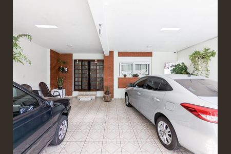 Casa à venda com 200m², 3 quartos e 4 vagas