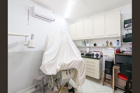Casa à venda com 200m², 3 quartos e 4 vagas