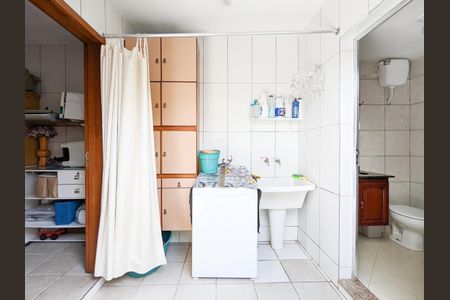 Casa à venda com 200m², 3 quartos e 4 vagas