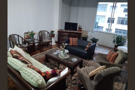 Apartamento à venda com 240m², 4 quartos e 1 vaga