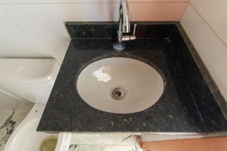 Apartamento à venda com 33m², 2 quartos e sem vagaBanheiro