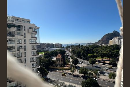Apartamento à venda com 23m², 1 quarto e sem vaga Apartamento à venda com 23m², 1 quarto e sem vagaVista/Sala / quarto