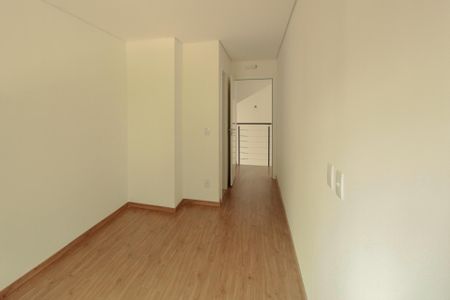 Casa à venda com 210m², 3 quartos e 4 vagasSuíte 3