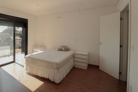 Casa à venda com 210m², 3 quartos e 4 vagasSuíte 1