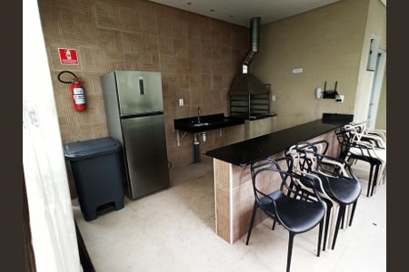 Apartamento à venda com 42m², 2 quartos e 1 vaga Apartamento à venda com 42m², 2 quartos e 1 vagaÁrea Comum - Churrasqueira