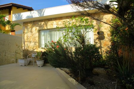 Casa à venda com 248m², 4 quartos e 10 vagasÁrea comum