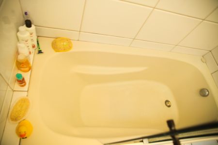 Casa à venda com 248m², 4 quartos e 10 vagasBanheiro do Quarto 2