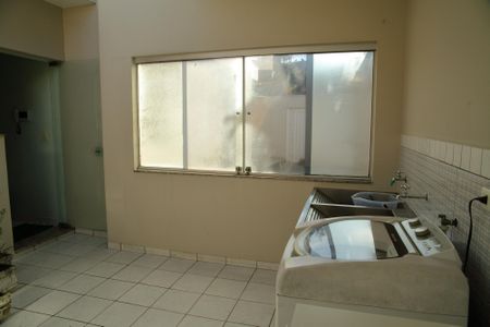 Casa à venda com 248m², 4 quartos e 10 vagasÁrea de Serviço