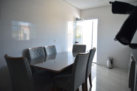 Apartamento à venda com 110m², 2 quartos e 1 vagaCozinha