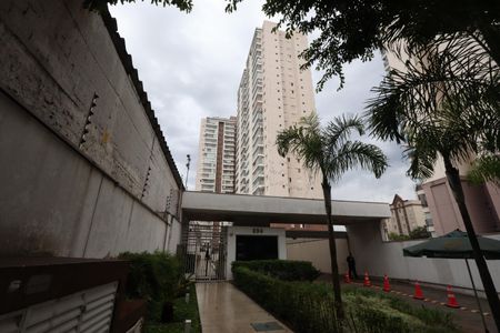 Apartamento para alugar com 57m², 2 quartos e 1 vagaFachada do condomínio