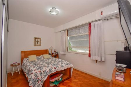 Apartamento à venda com 230m², 4 quartos e 2 vagas