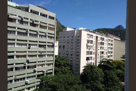Apartamento à venda com 85m², 2 quartos e 1 vaga