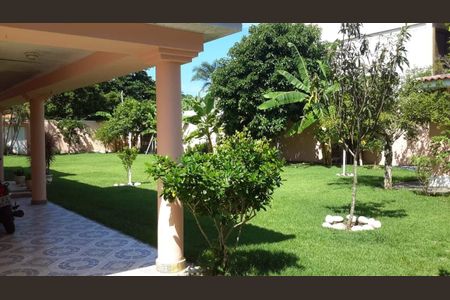 Casa à venda com 565m², 3 quartos e 3 vagas