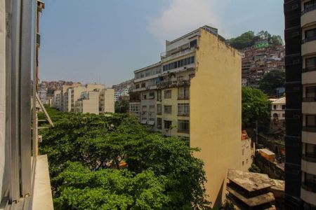 Apartamento à venda com 75m², 3 quartos e 1 vaga