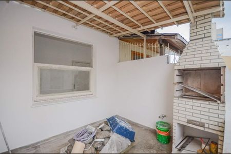 Apartamento à venda com 90m², 2 quartos e sem vaga