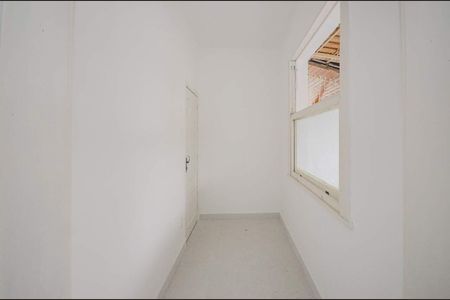 Apartamento à venda com 90m², 2 quartos e sem vaga