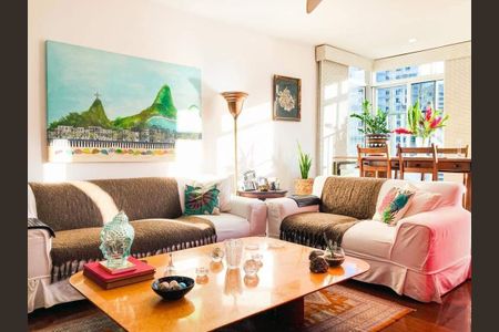 Apartamento à venda com 114m², 3 quartos e 1 vaga
