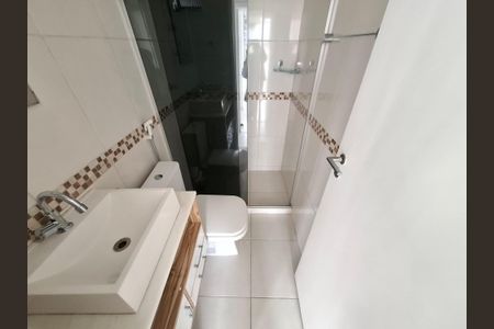 Apartamento à venda com 80m², 3 quartos e sem vaga Apartamento à venda com 80m², 3 quartos e sem vagaBanheiro