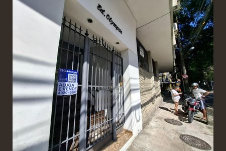 Apartamento à venda com 80m², 3 quartos e sem vaga Apartamento à venda com 80m², 3 quartos e sem vagaPlaca