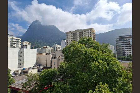 Apartamento à venda com 80m², 3 quartos e sem vaga Apartamento à venda com 80m², 3 quartos e sem vagaVista do quarto 2