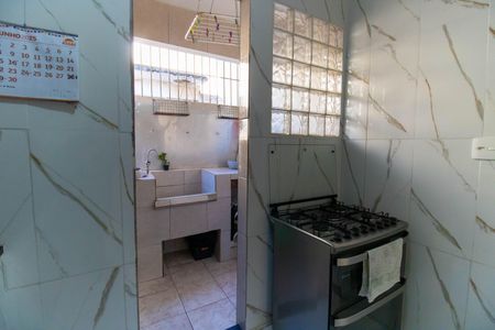 Apartamento à venda com 63m², 2 quartos e sem vaga Apartamento à venda com 63m², 2 quartos e sem vagaCozinha