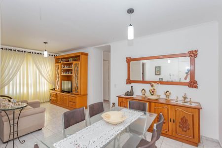 Apartamento à venda com 64m², 2 quartos e 1 vagaSala