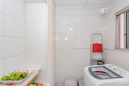 Apartamento à venda com 64m², 2 quartos e 1 vagaÁrea de Serviço
