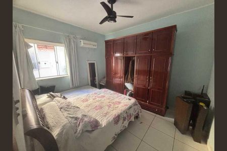 Casa à venda com 53m², 2 quartos e 1 vaga