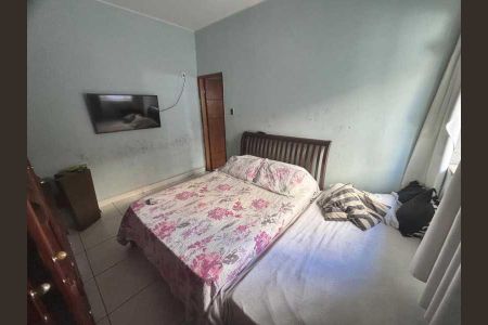Casa à venda com 53m², 2 quartos e 1 vaga