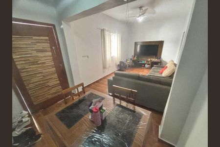 Casa à venda com 53m², 2 quartos e 1 vaga