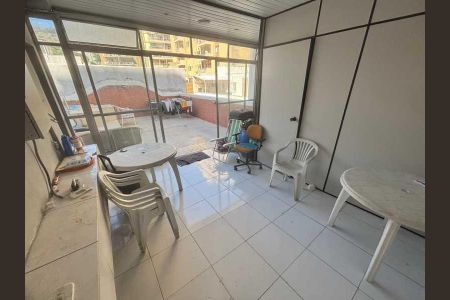 Casa à venda com 53m², 2 quartos e 1 vaga