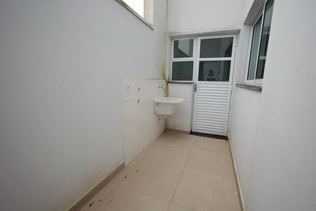Apartamento à venda com 49m², 2 quartos e 1 vaga Apartamento à venda com 49m², 2 quartos e 1 vagaÁrea de Serviço