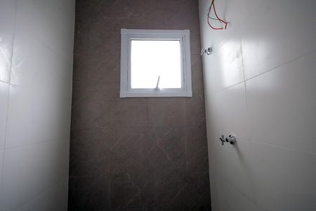 Apartamento à venda com 49m², 2 quartos e 1 vaga Apartamento à venda com 49m², 2 quartos e 1 vagaBanheiro