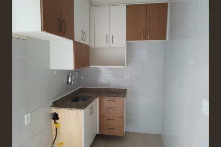Apartamento à venda com 64m², 2 quartos e 1 vaga