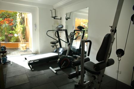 Apartamento à venda com 78m², 3 quartos e 2 vagasÁrea comum - Academia