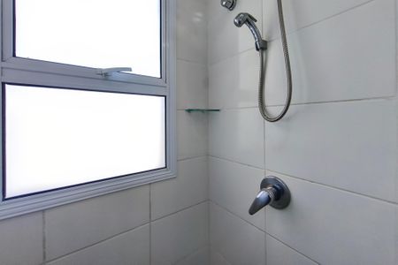 Apartamento à venda com 49m², 2 quartos e 1 vaga Apartamento à venda com 49m², 2 quartos e 1 vagaBanheiro