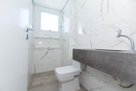 Apartamento à venda com 116m², 2 quartos e 2 vagasBanheiro