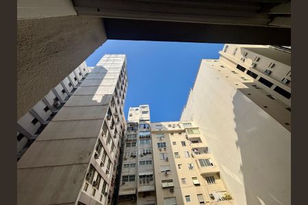 Vista da Sala de apartamento à venda com 3 quartos, 110m² em Copacabana, Rio de Janeiro