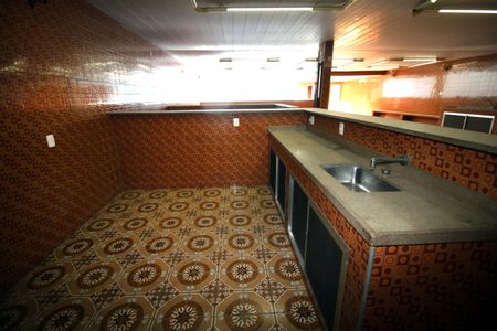 Casa à venda com 433m², 5 quartos e 3 vagasTerraço - Cozinha