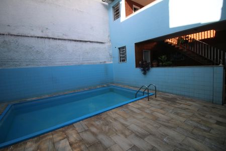 Casa à venda com 433m², 5 quartos e 3 vagasPiscina