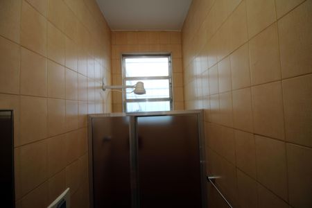 Casa à venda com 433m², 5 quartos e 3 vagasBanheiro da Suíte 2