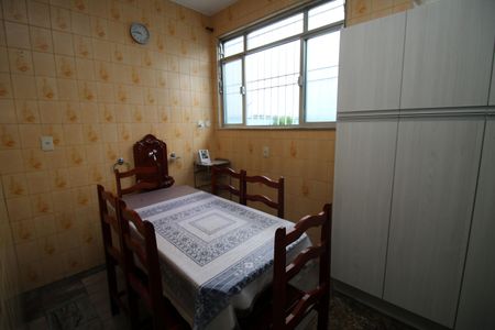 Casa à venda com 433m², 5 quartos e 3 vagasCozinha e Copa