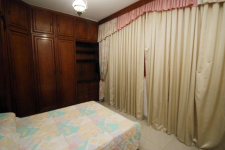 Casa à venda com 433m², 5 quartos e 3 vagasSuíte 1