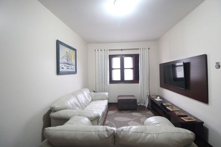 Casa à venda com 500m², 3 quartos e 5 vagasSala 2