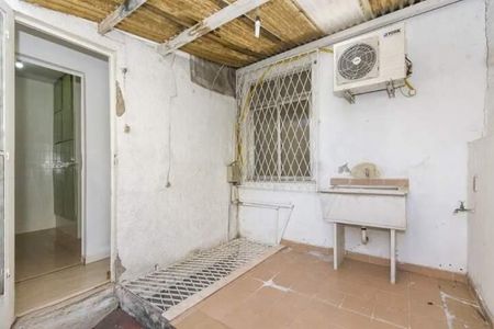 Casa à venda com 152m², 3 quartos e 2 vagas