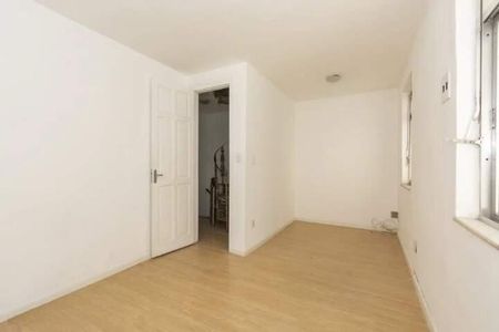 Casa à venda com 152m², 3 quartos e 2 vagas
