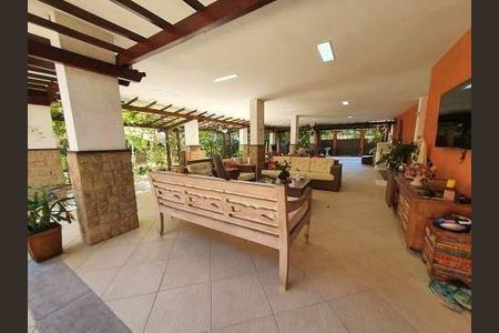 Casa à venda com 904m², 6 quartos e 6 vagas